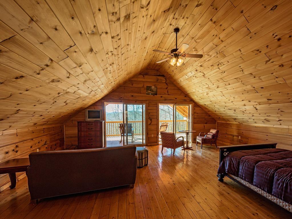 Готель Log Cabin In Smoky Mountains Сев'єрвілл Екстер'єр фото