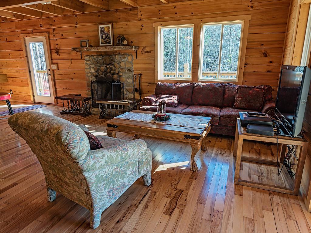 Готель Log Cabin In Smoky Mountains Сев'єрвілл Екстер'єр фото